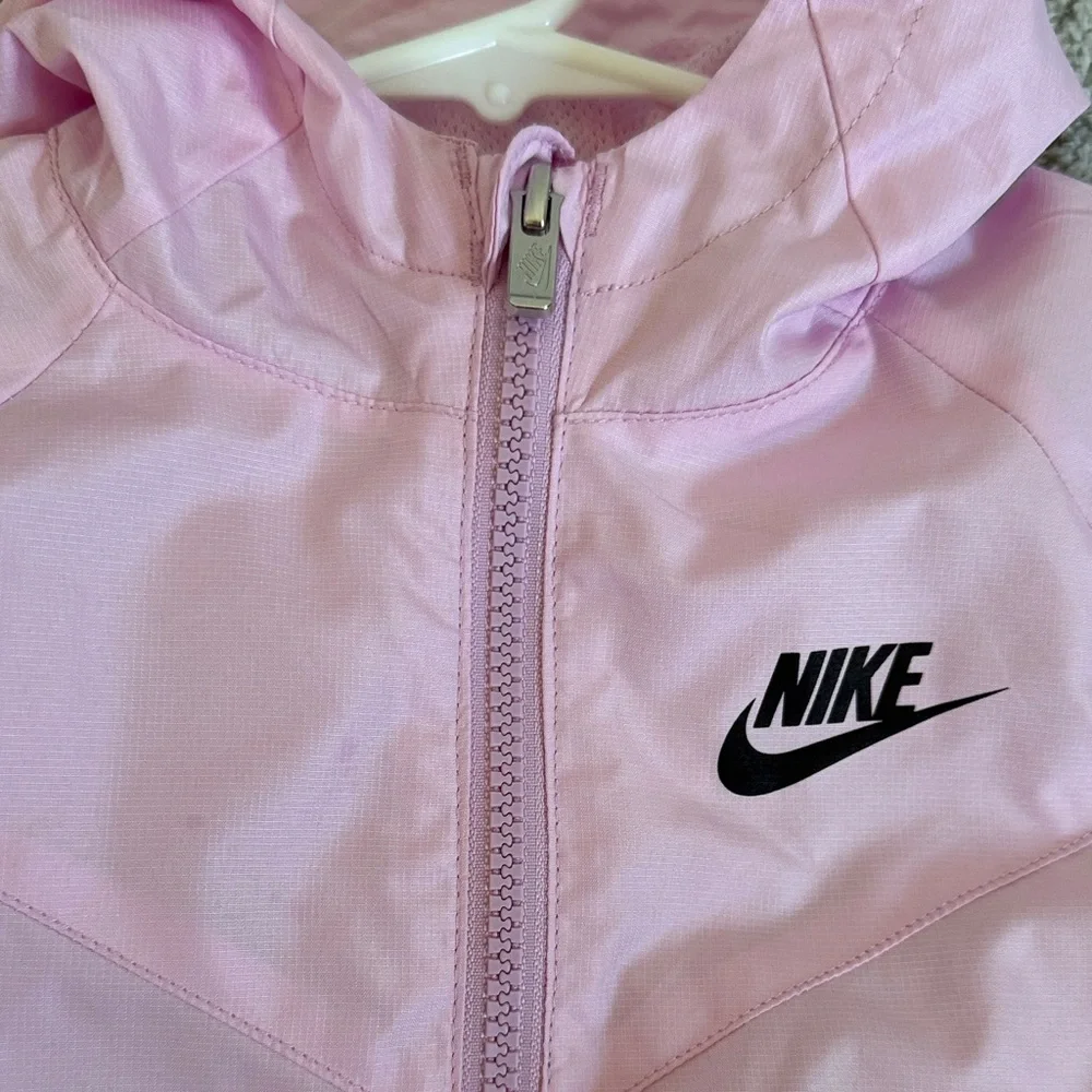 Nike Kids Pink Raincoat - Picture 4 of 6